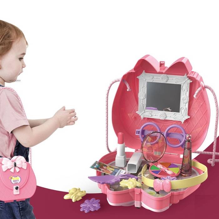 Детский игровой косметический набор с разными аксессуарами в сумочке Kids Toy Bag Игровой набор для девочек