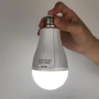 Акумуляторна аварійна світлодіодна LED лампочка Y-3920 20W E27 Ліхтарик світильник на 2 акумуляторах