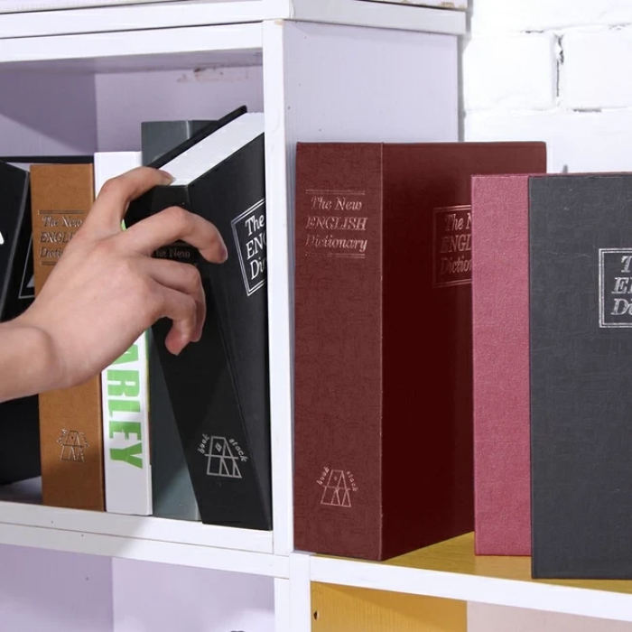 Сейф-книга "ENGLISH Dictionary" на замку з ключем Червона 265×200×65 мм