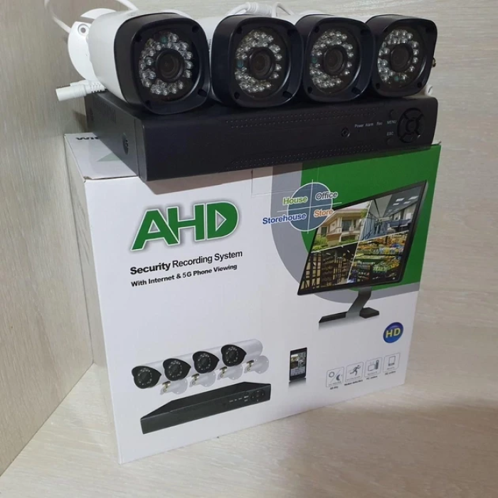Набор уличных камер FULL AHD CCTV для видеонаблюдения 4 камеры 4 Мп