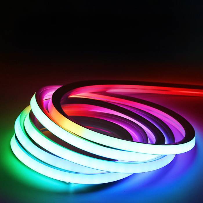 Светодиодная RGB Bluetooth лента 5 м с управлением от телефона и пульта