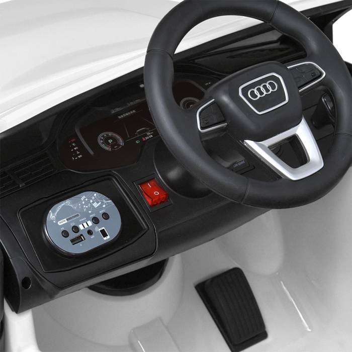 Електромобіль Audi Q7 на радіокеруванні з 2-ма моторами та MP3-музикою Bambi M 5796EBLR-1 Білий