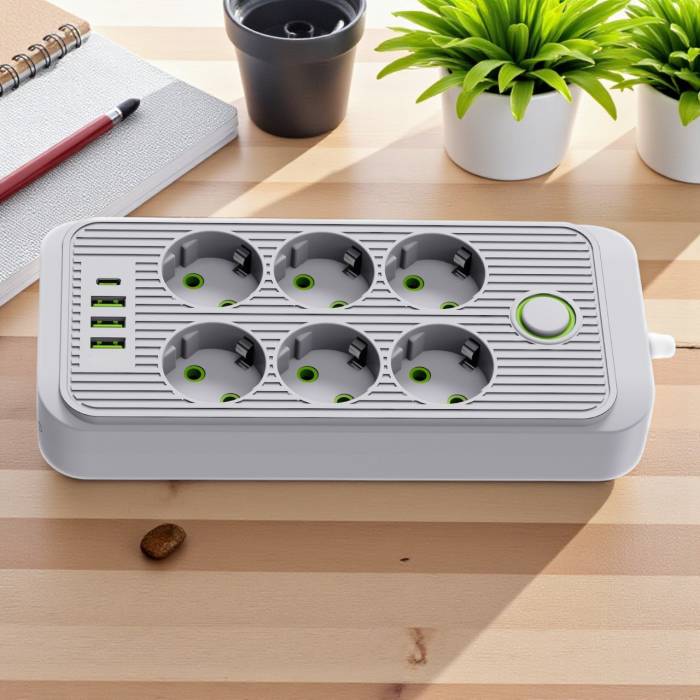 Мережевий подовжувач із 6 розетками й USB-A/C портами 3 метри 2500W Білий