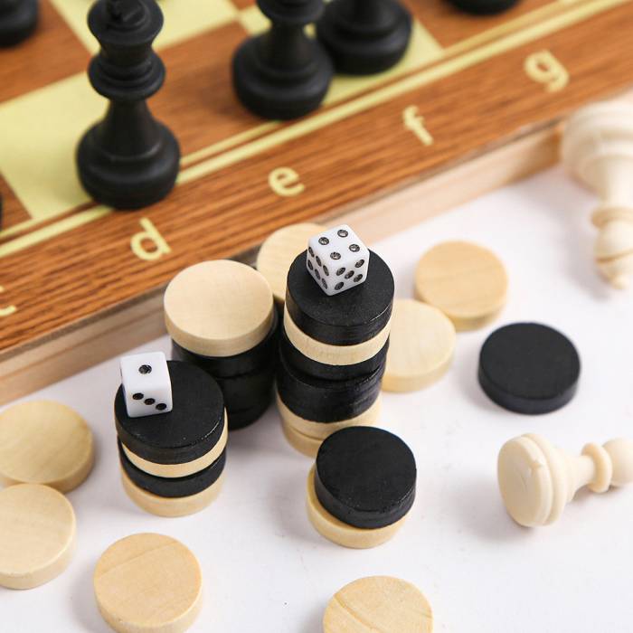 Игровой набор 3в1 шахматы, нарды и шашки 35 см с двусторонней доской