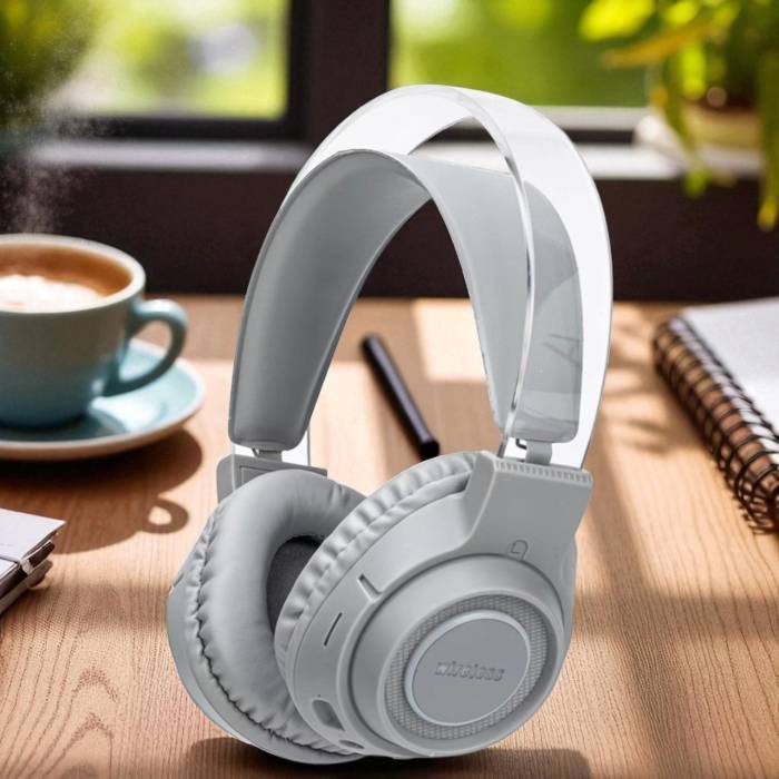 Накладные Bluetooth наушники с шумоподавлением и RGB-подсветкой BT600 Белый