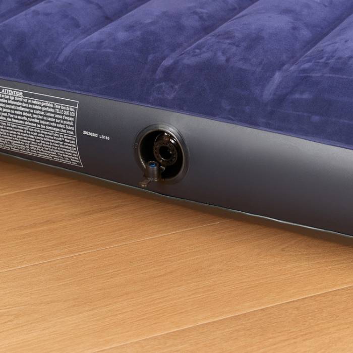 Велюровый надувной матрас 191x76x25 см для отдыха и сна Intex 64756 Синий