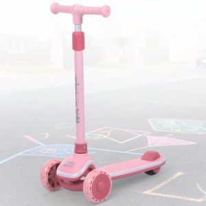 Дитячий триколісний самокат з Bluetooth та світловими ефектами iTrike 5566A-pink
