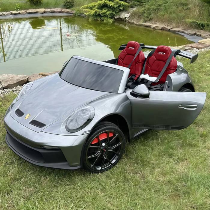 Двомісний електромобіль Porsche на пульті керування зі світлом M 6111(MP4)EBLRS-11(24V) Сірий