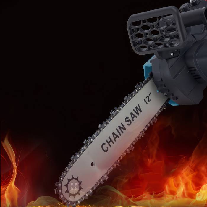 Ланцюгова пила з шиною 12 дюймів і 2 акумуляторами 48В в кейсі Electric Saw Blue