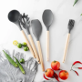 Набір кухонного приладдя 12 предметів із силікону та дерева Kitchen stuff Сірий