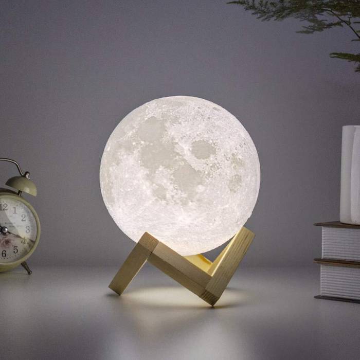 Настільний 3D-нічник із теплим/холодним білим світінням Magic Moon