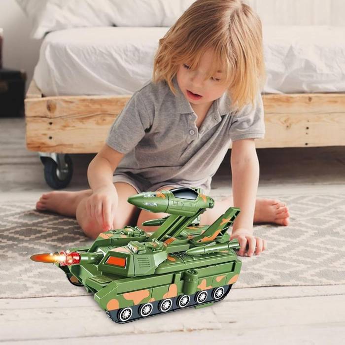 Дитячий іграшковий танк-трансформер Танк-Літак 2в1 TANK Box Green Танк зі звуковими та світловими ефектами