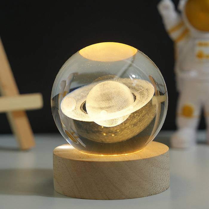 Декоративний 3D нічник Сатурн в кришталевій кулі з led підсвічуванням на дерев'яний каркас Дитячий нічник