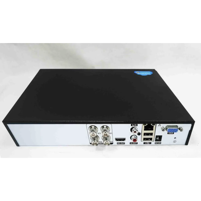 Набір вуличних камер відеоспостереження DVR KIT 7004 AHD 4ch Gibrid реєстратор та камера для дому