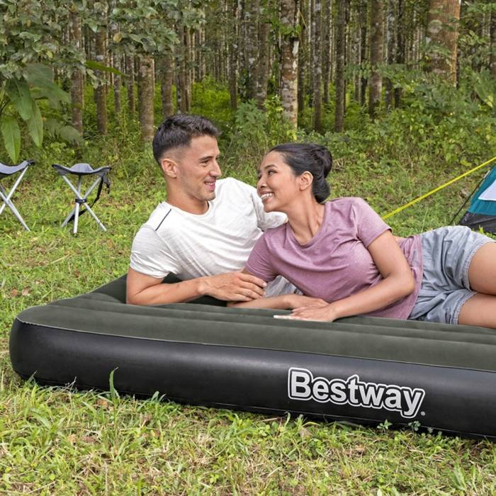 Надувной комфортный велюровый матрас Bestway 6716S Черный 152x203x25 см Двухспальный велюровый матрас